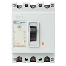 Interruptor Automático NXM-S 4P 800-1600A 75kA - Alta Capacidad de Ruptura 690VAC